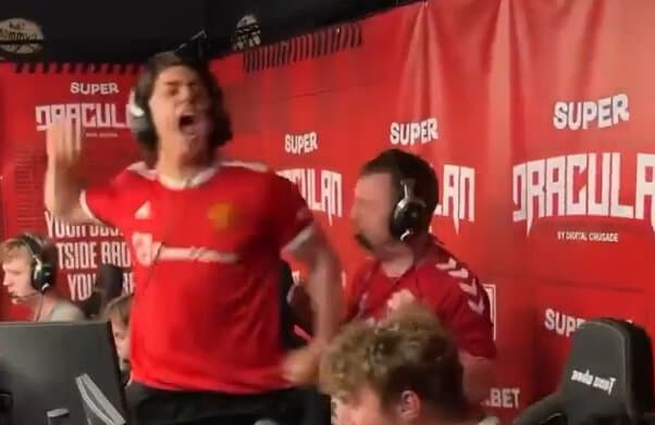 Iceberg (не Богдан) сломал нос тренеру, празднуя победу на лане по CS 2