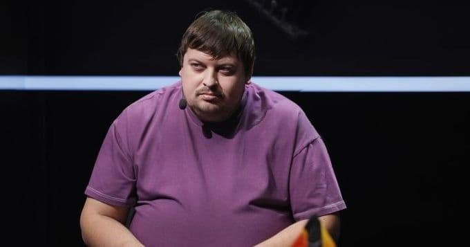 Dosia, PCH3LK1N, FORZOREZOR и еще десяток стримеров были забанены на Twitch из-за рекламы турнира