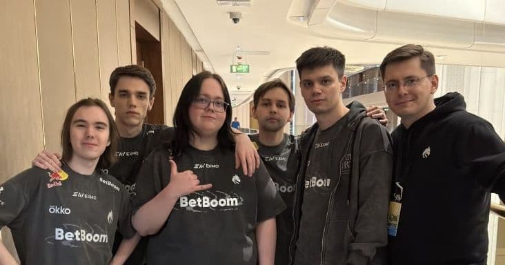 Magixx произнес речь перед игроками Spirit после выхода в плей-офф PGL Astana 2026