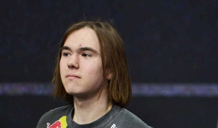 Матчи Spirit на PGL Astana