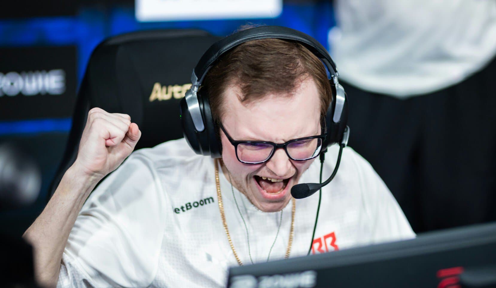 Boombl4 первым из россиян вывел 4 команды в плей-офф мейджора: QBF, NAVI, C9, BetBoom Team