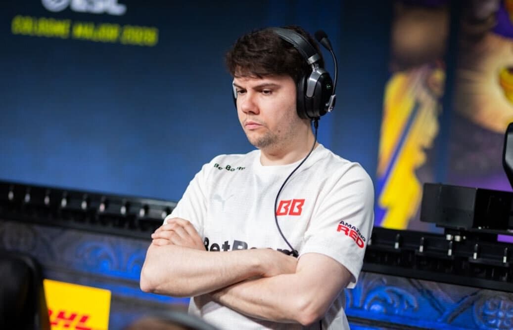 Тренер BetBoom Team: «В самом начале было не так просто, потому что я сталкивался с большим сопротивлением. Ребята спорили и все обсуждали»