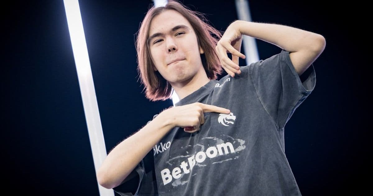 Fuck You от donk на мейджоре по CS2 шокировало стримера по LoL