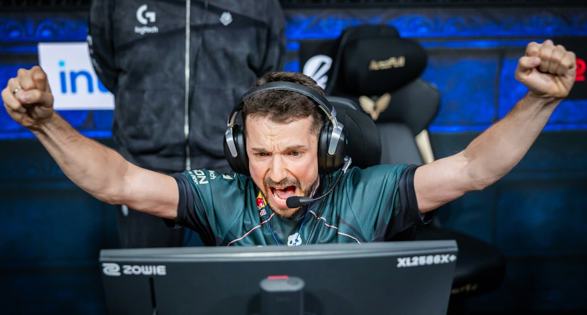 Hunter верит в победу над Spirit на IEM Cologne Major: «На них будет огромное давление от толпы»