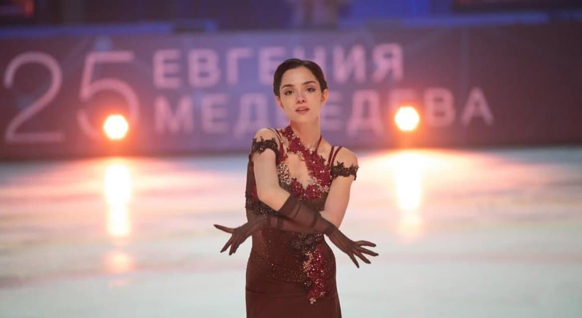 Фигуристка Евгения Медведева посетила «Кей-поп Киберсубботу»: «В киберспорте наши команды стабильно в топе. Можно устроить совместный турнир с Южной Кореей»